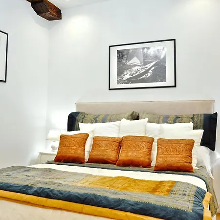 Lux Cityhall + Parking Bilbao