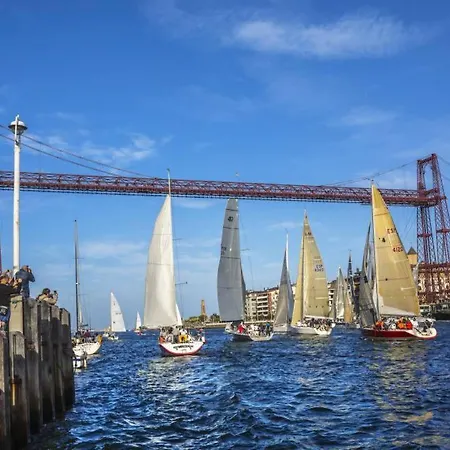 Lux Cityhall + Parking Apartmán *