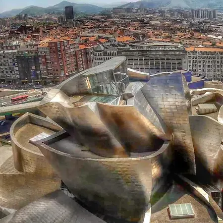 Lux Cityhall + Parking * Bilbao